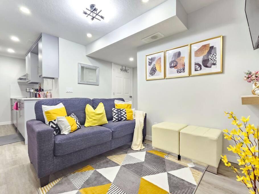 Cozy Suites In Calgary Area Balzac Exteriér fotografie